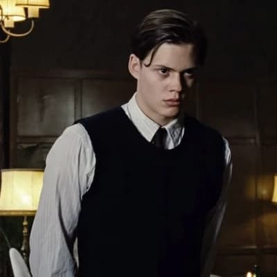 Bill skarsgård. thumbnail