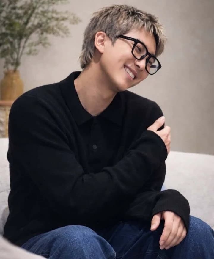 Kim Namjoon tu novio thumbnail