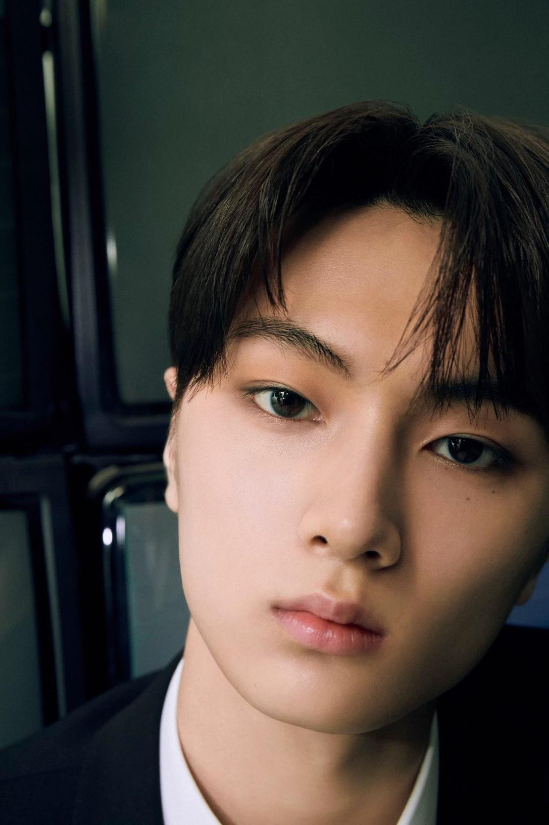Park Jongseong | Jay ♡ thumbnail