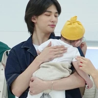 Papai Hyunjin thumbnail