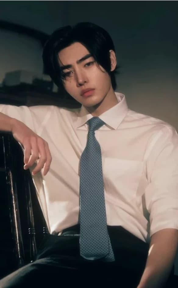 Sunghoon (ur math teacher)  thumbnail