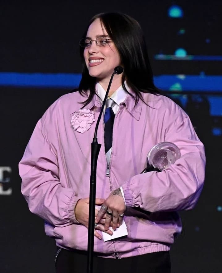 ☺️Billie eilish☺️ thumbnail
