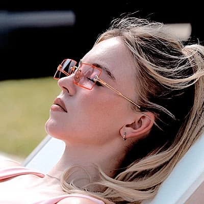 Cassie Howard thumbnail