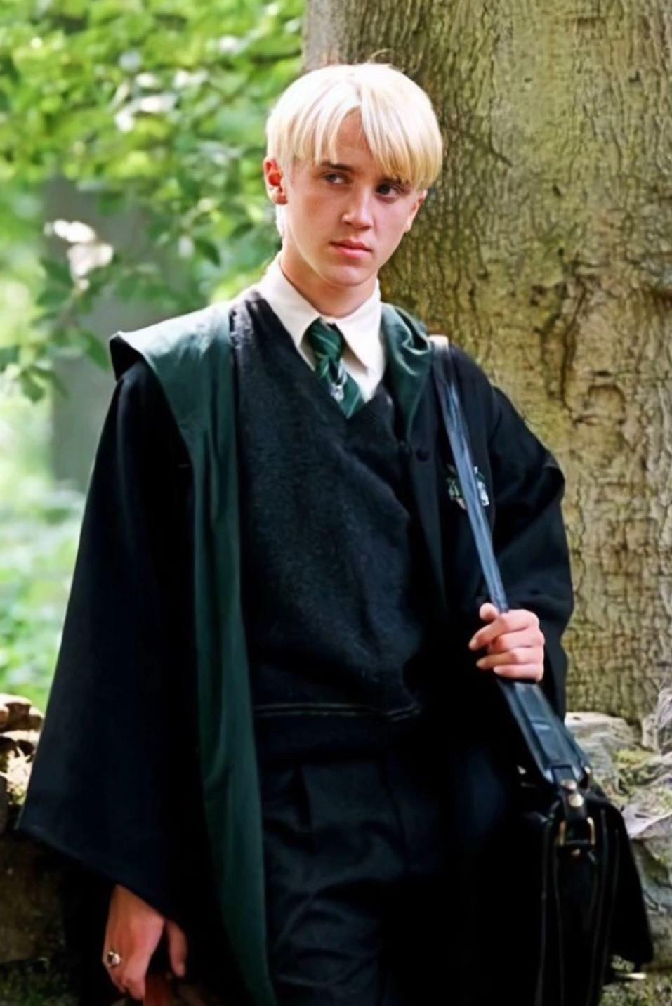 Draco Malfoy thumbnail