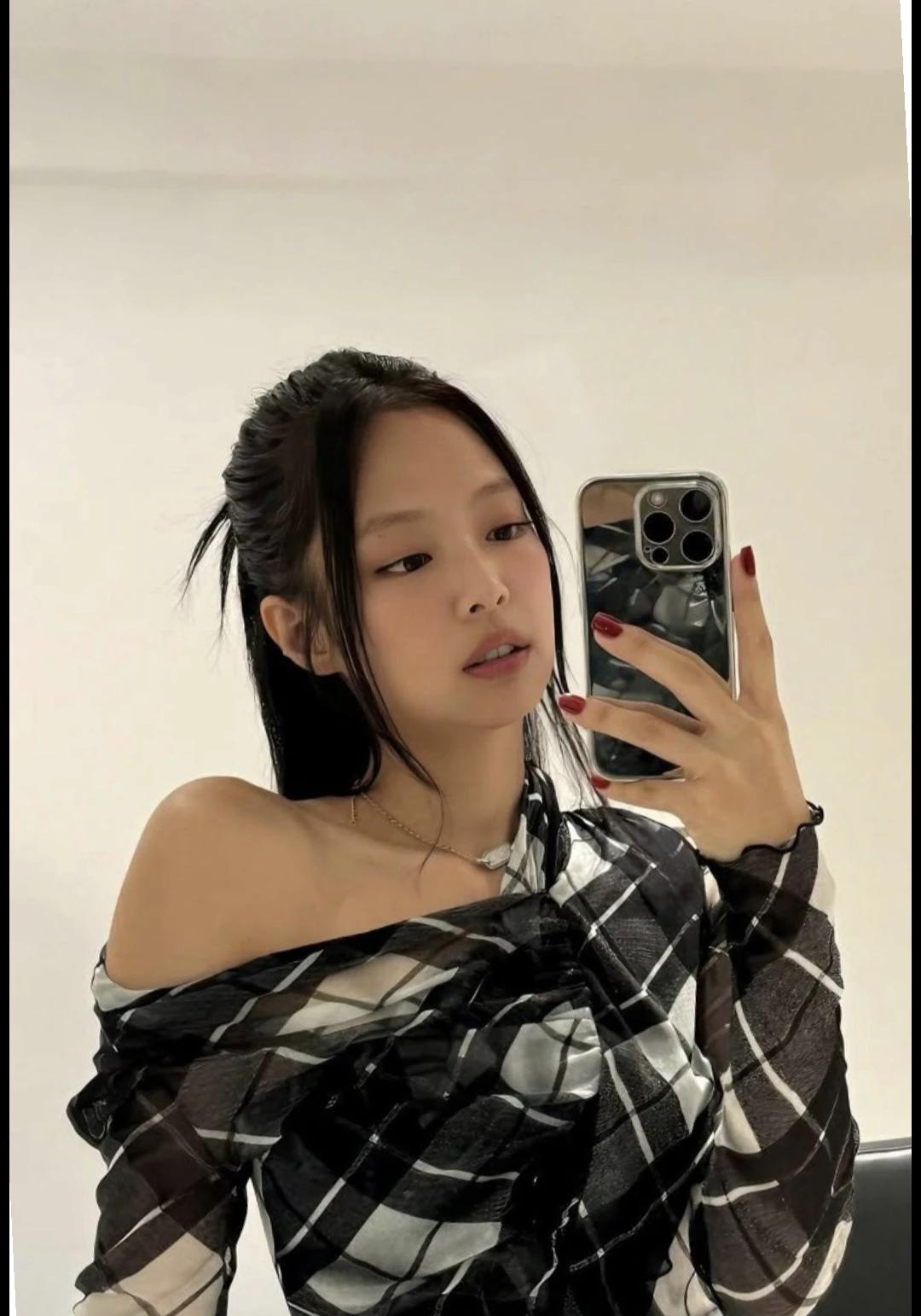 Jennie Wife thumbnail