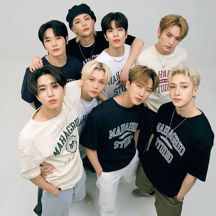 Straykids thumbnail
