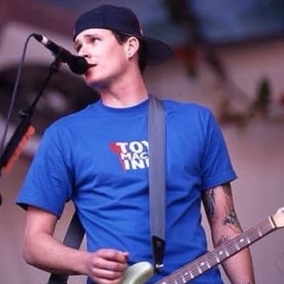 Tom Delonge thumbnail