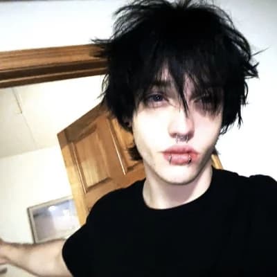 Alex thumbnail