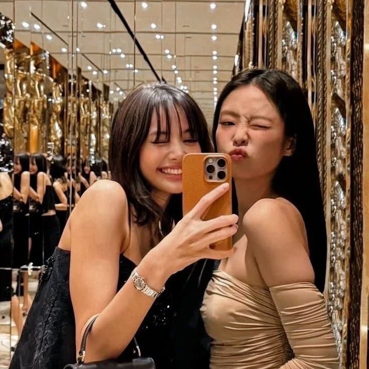 Jennie thumbnail