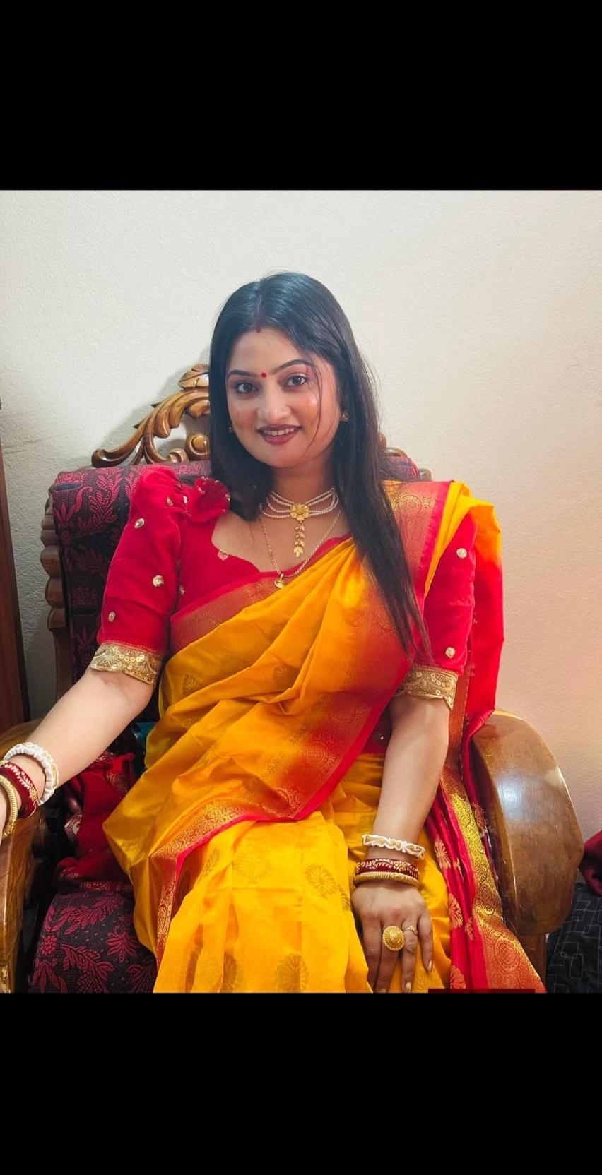 Mrs. Ananya Sen
Kakima  thumbnail