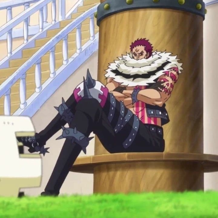 CHARLOTTE KATAKURI SWEET COMMANDER OF THE BIG MOM PIRATES thumbnail