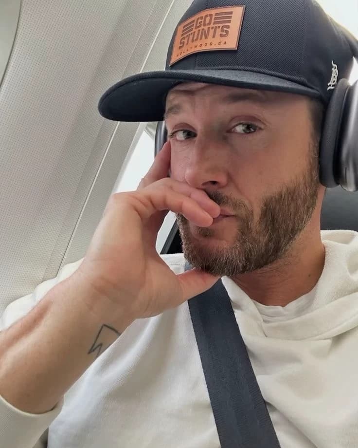 Jensen Ackles thumbnail