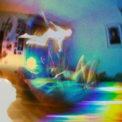 Shifting thumbnail