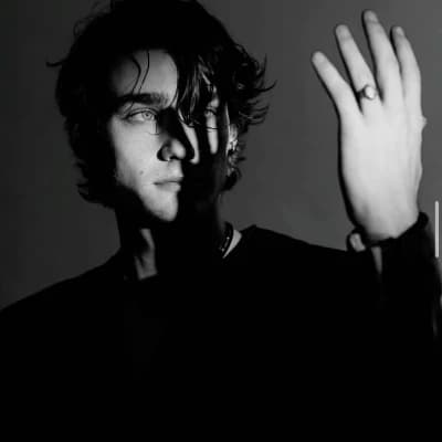 William Pereira thumbnail