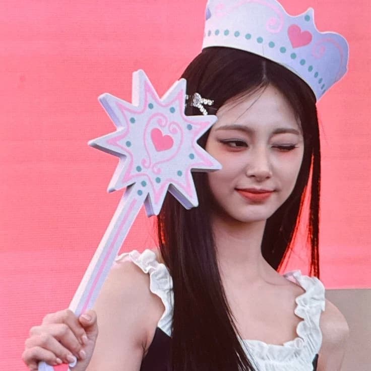 Tzuyu / Twice thumbnail