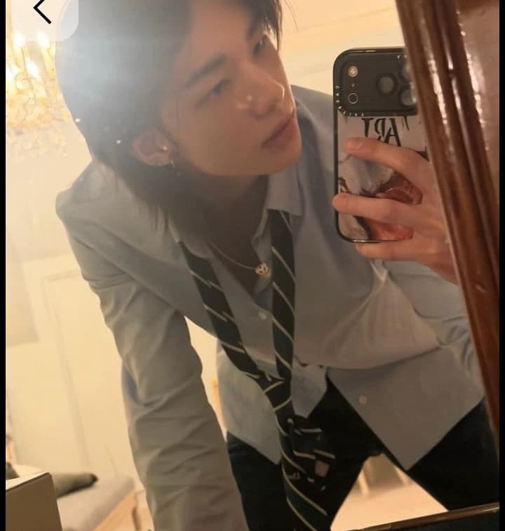 Hyunjin/spouse thumbnail
