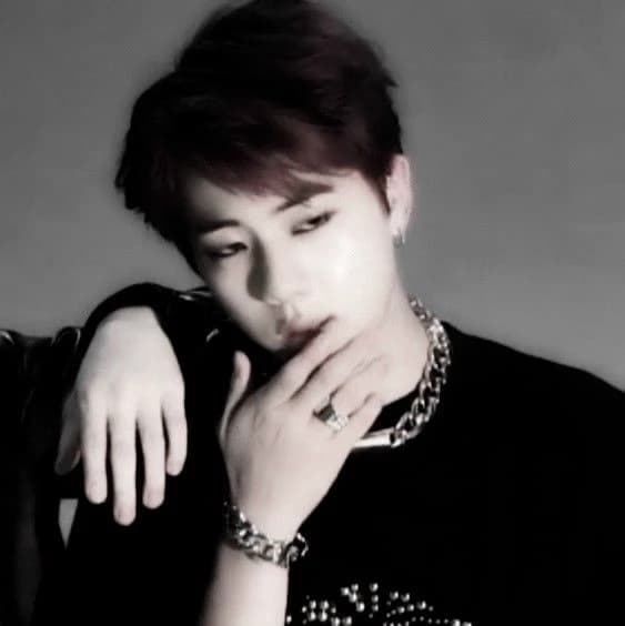 Jin🖤 thumbnail
