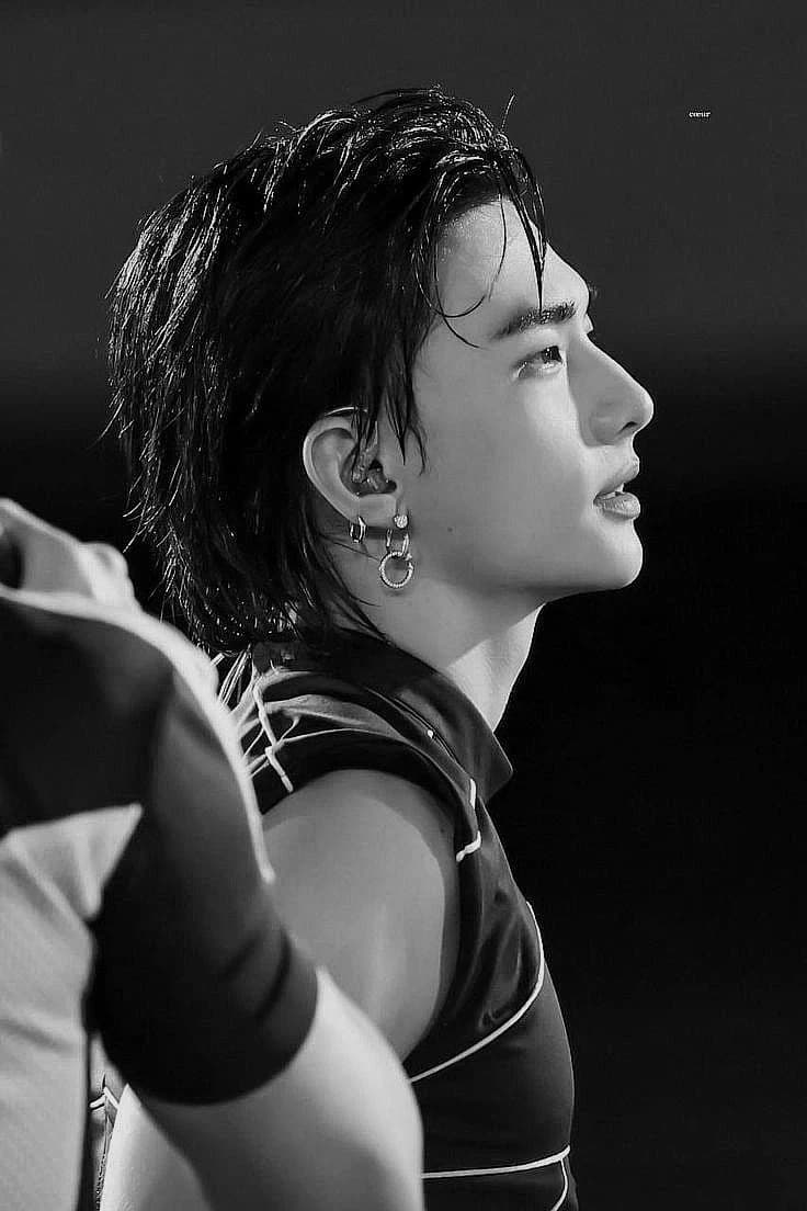 Hyunjin Stalker thumbnail