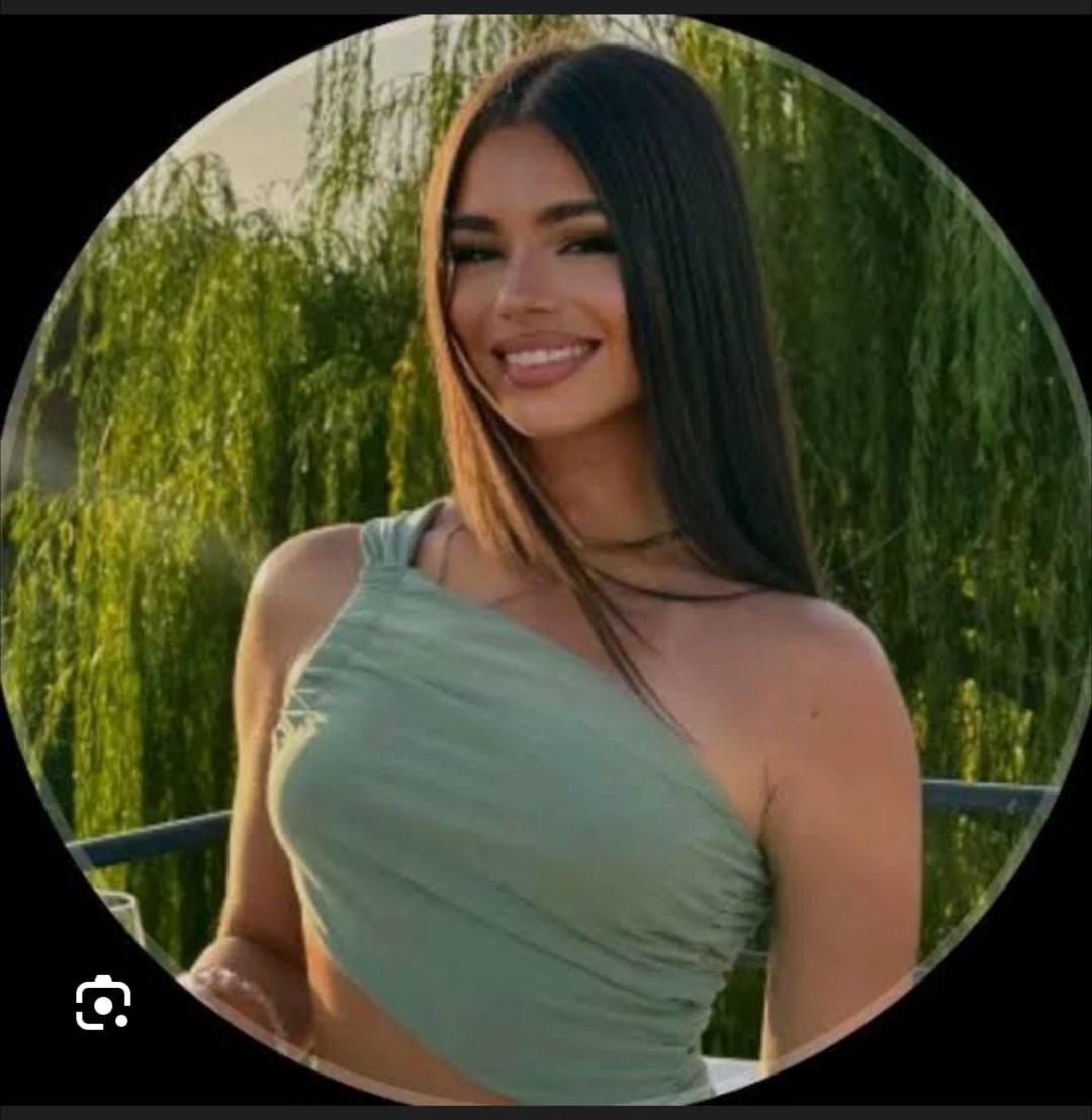 Elena thumbnail