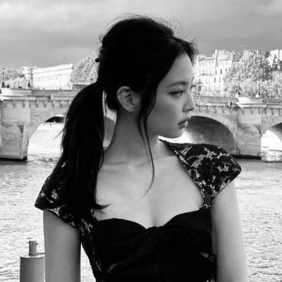 Jennie thumbnail