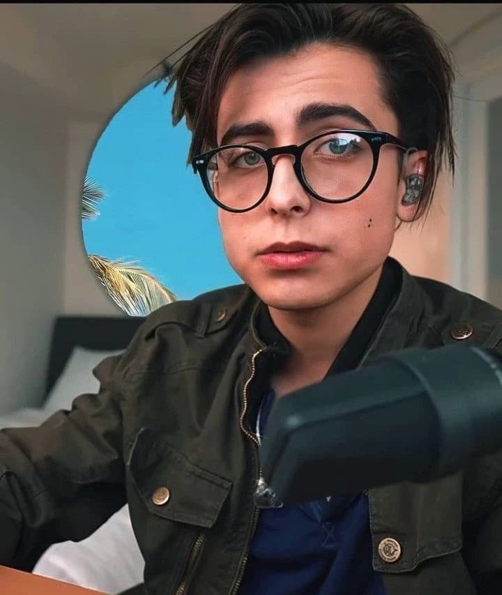 Ryan Gallagher thumbnail