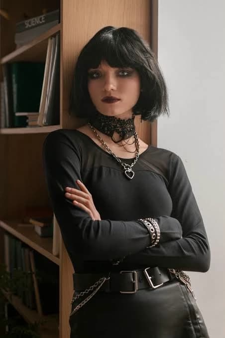 Talk to a goth girl thumbnail