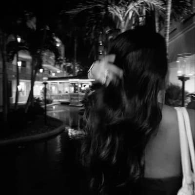 Lia thumbnail