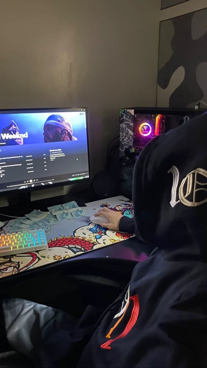 Biel Your Boyfriend Game thumbnail