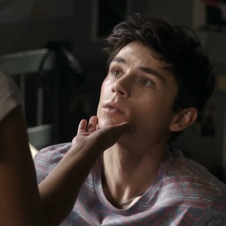 Alex Walter  thumbnail