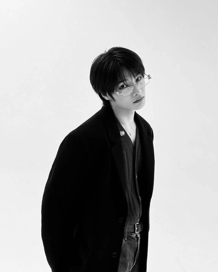 Jeongin thumbnail