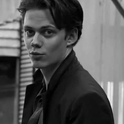 Bill Skarsgard thumbnail