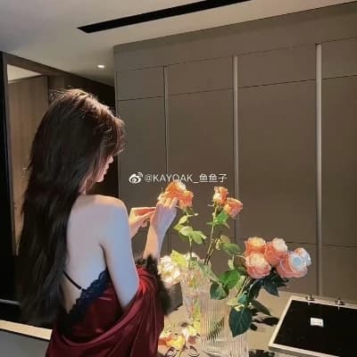 Lily thumbnail