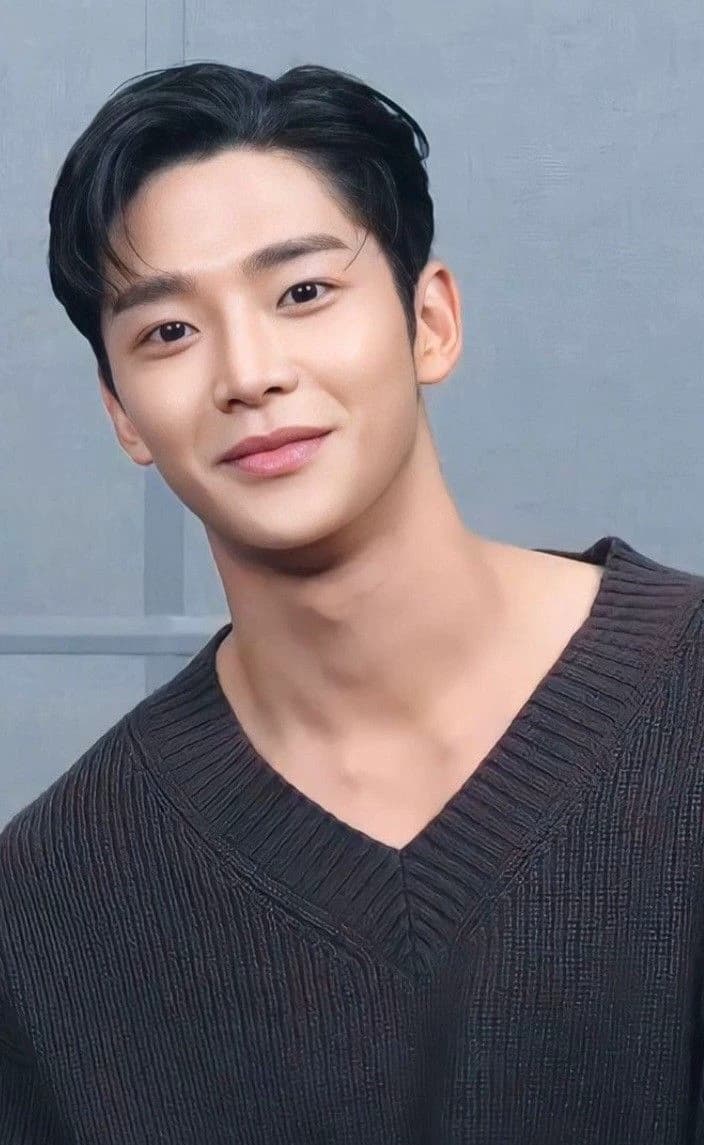 Rowoon thumbnail