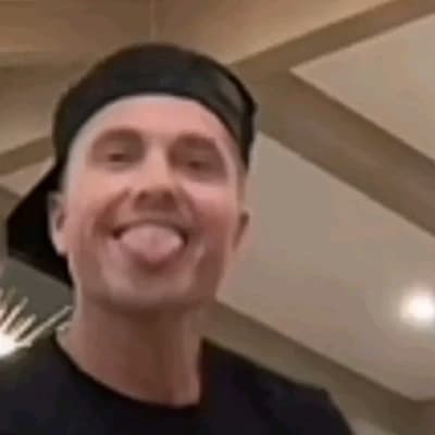 Eric Winter thumbnail