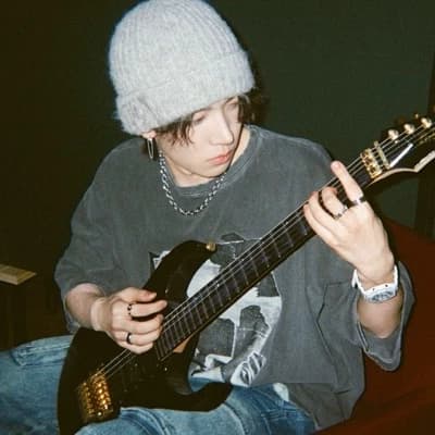 Lee Heeseung thumbnail