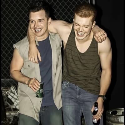 Mickey Milkovich en Ian Gallagher thumbnail