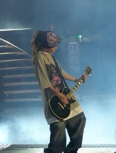 Tom kaulitz thumbnail