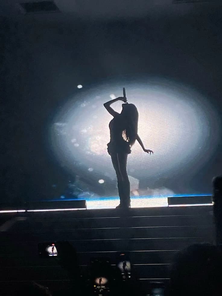 Idol thumbnail