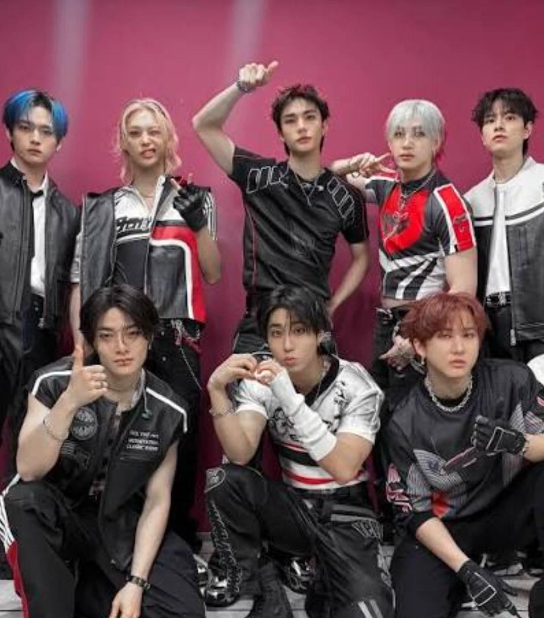 From baby to skz companion thumbnail