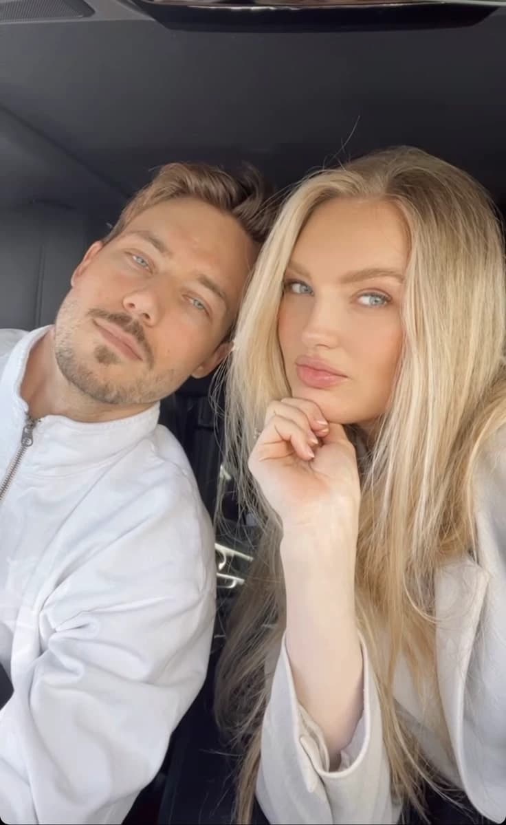 Mom and dad thumbnail
