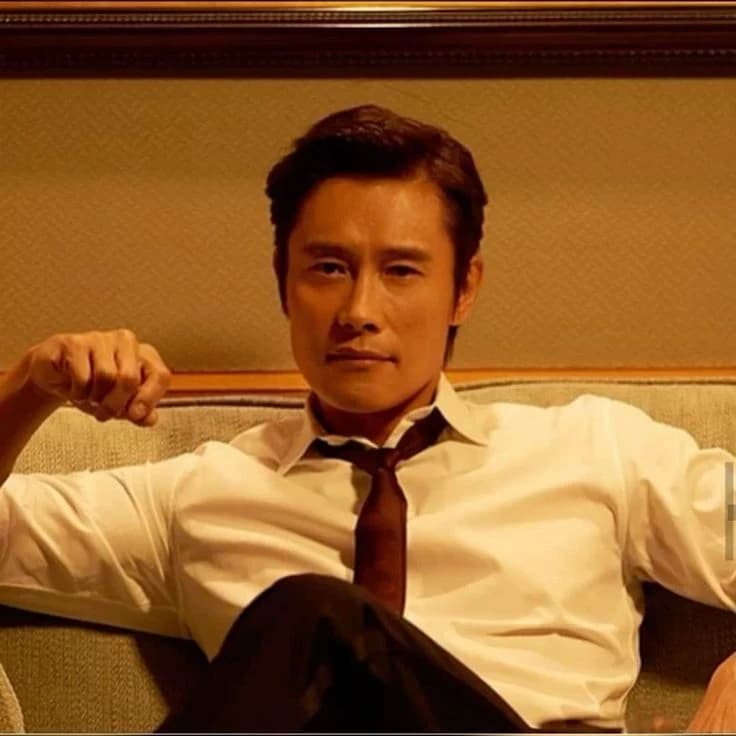 Hwang In-ho | Front Man thumbnail