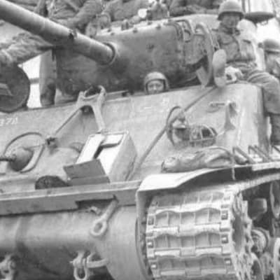 Sherman commander thumbnail