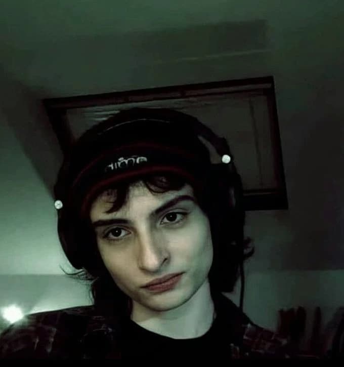 FINN WOLFHARD✩ thumbnail