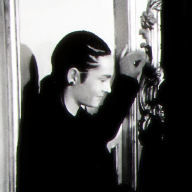 Tom. Kaulitz thumbnail