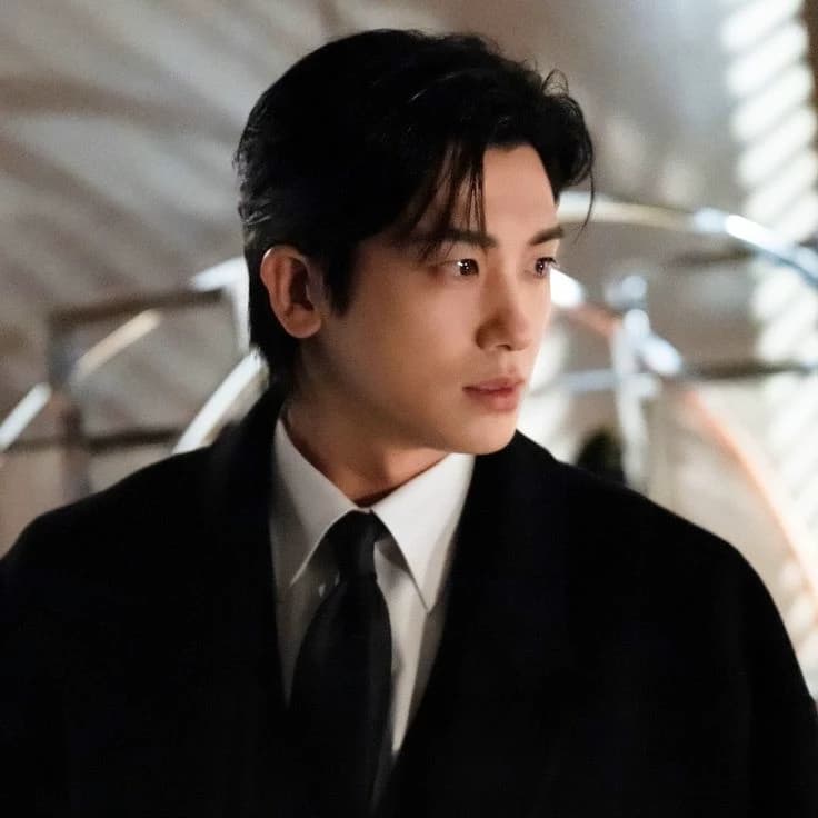 Seo Dong ju thumbnail