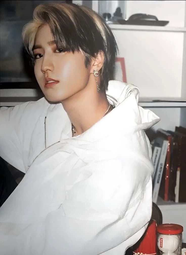 Han Jisung. thumbnail