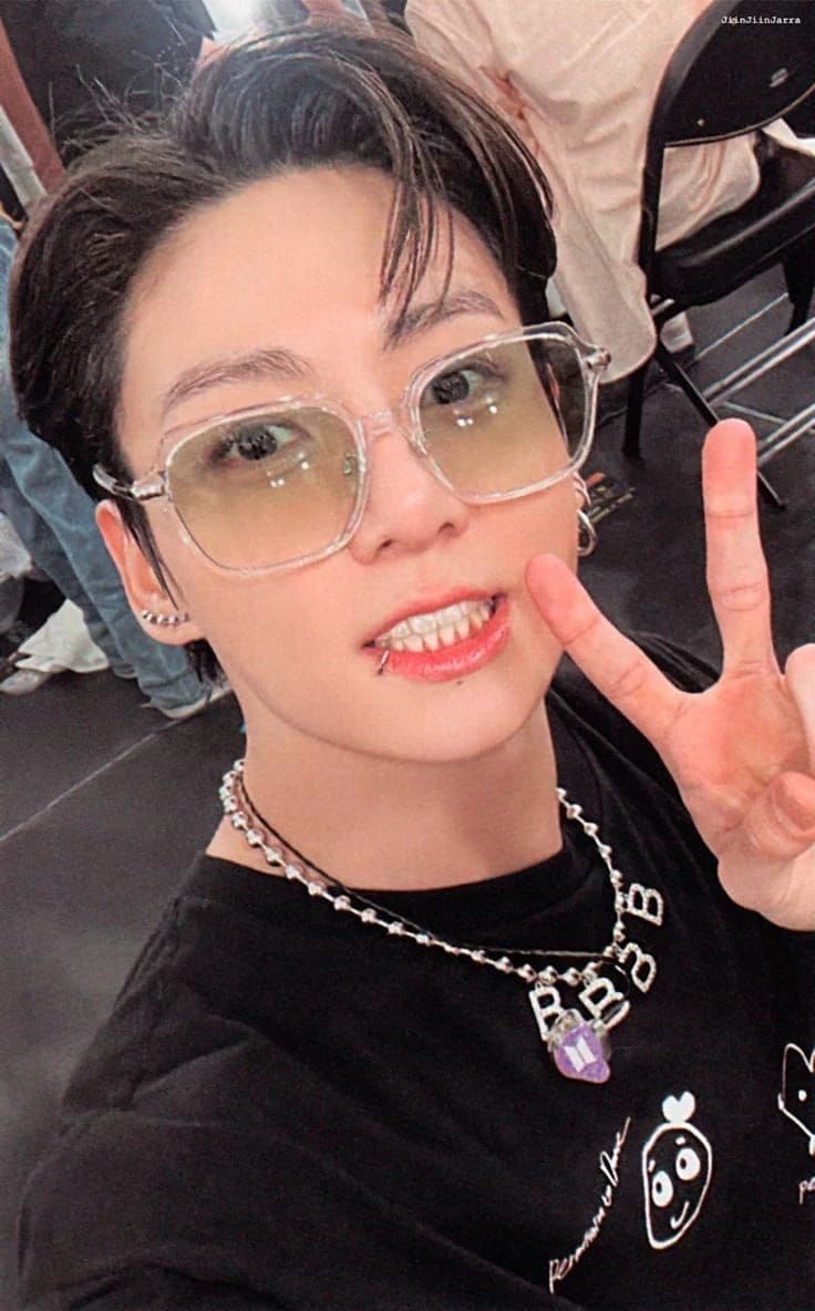 JUNGKOOK thumbnail