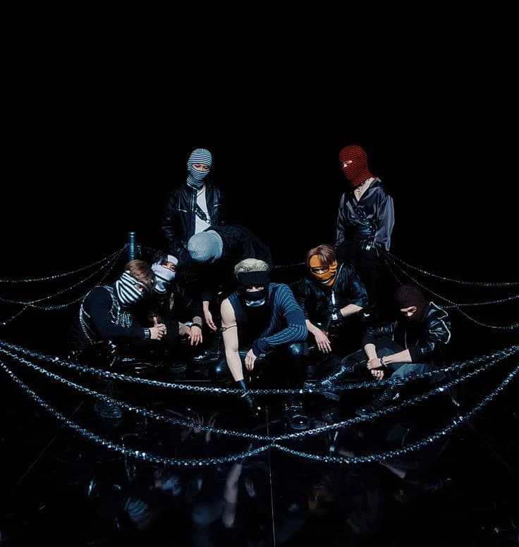 Straykids  thumbnail