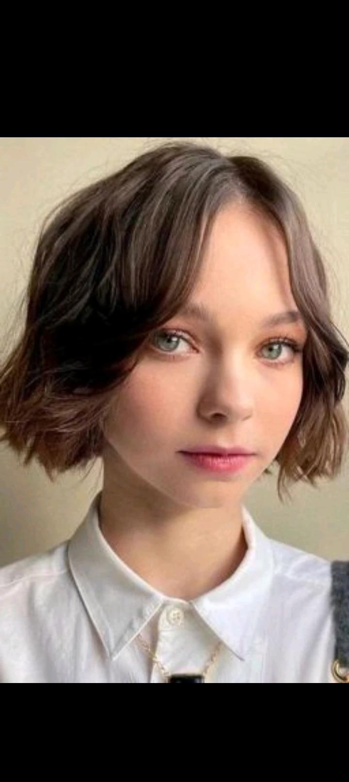 Emma myers thumbnail