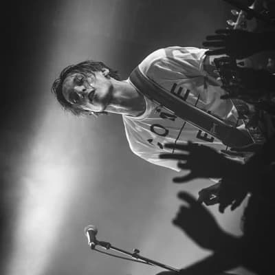 Jamie Campbell Bower thumbnail